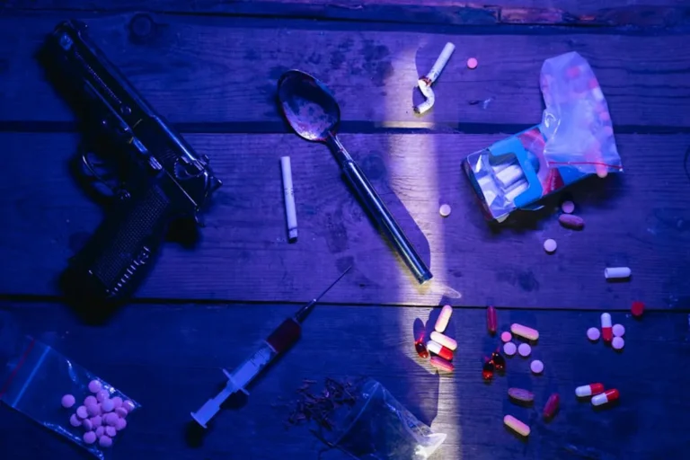 D Addicts Explained: Health Search Intent, Claims, and Safer Research Tips
