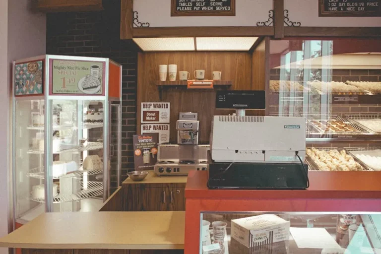 Dunkin Donuts Price: Menu, Prices, Hours, and What to Order