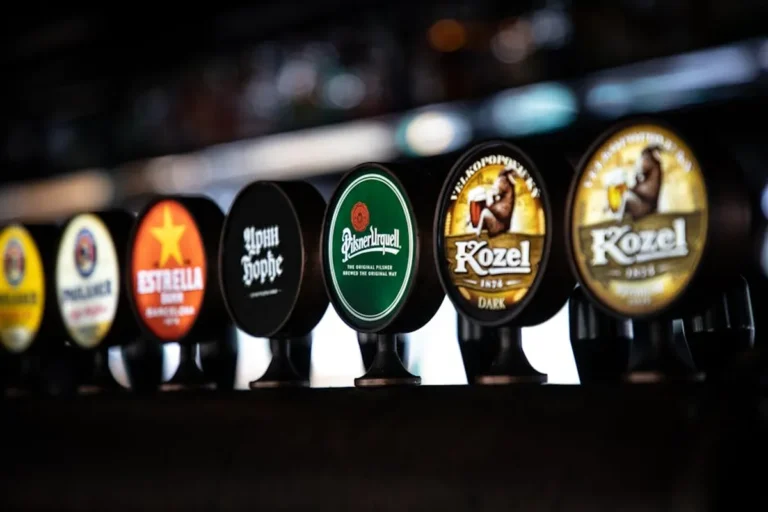 Pilsner Beer: Menu, Prices, Hours, and What to Order
