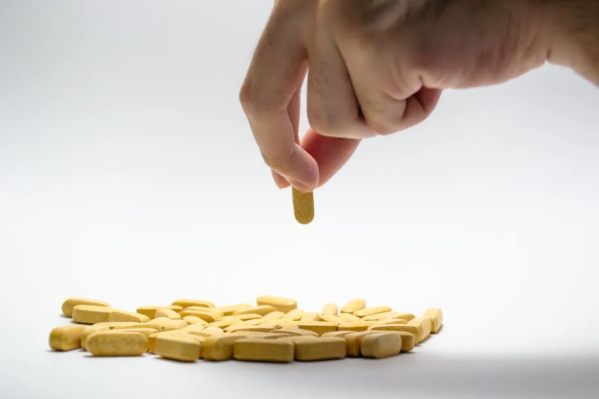 Vitamin Deficiency Signs: Common Symptoms to Know